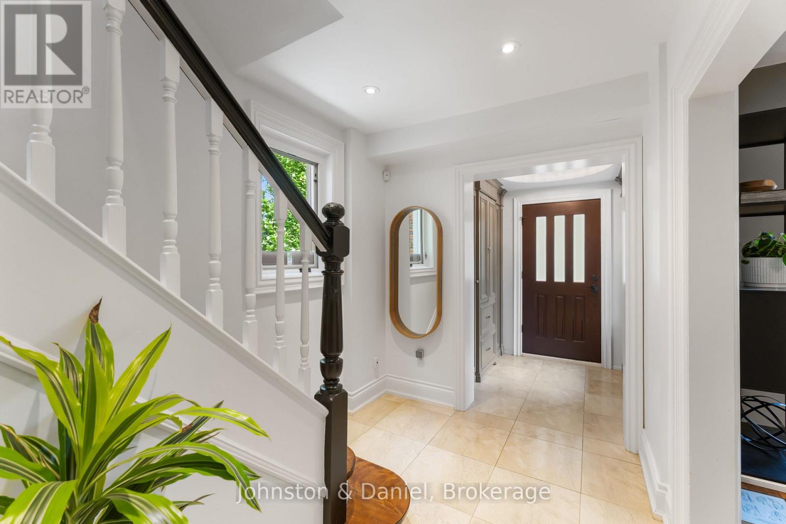 77 Lawrence Crescent, Toronto, Ontario M4N 1N3 - Photo 12 - C13756994