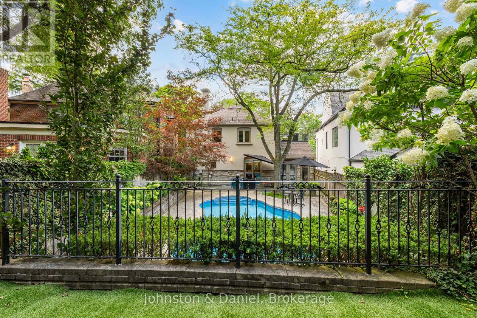 77 Lawrence Crescent, Toronto, Ontario M4N 1N3 - Photo 40 - C13756994