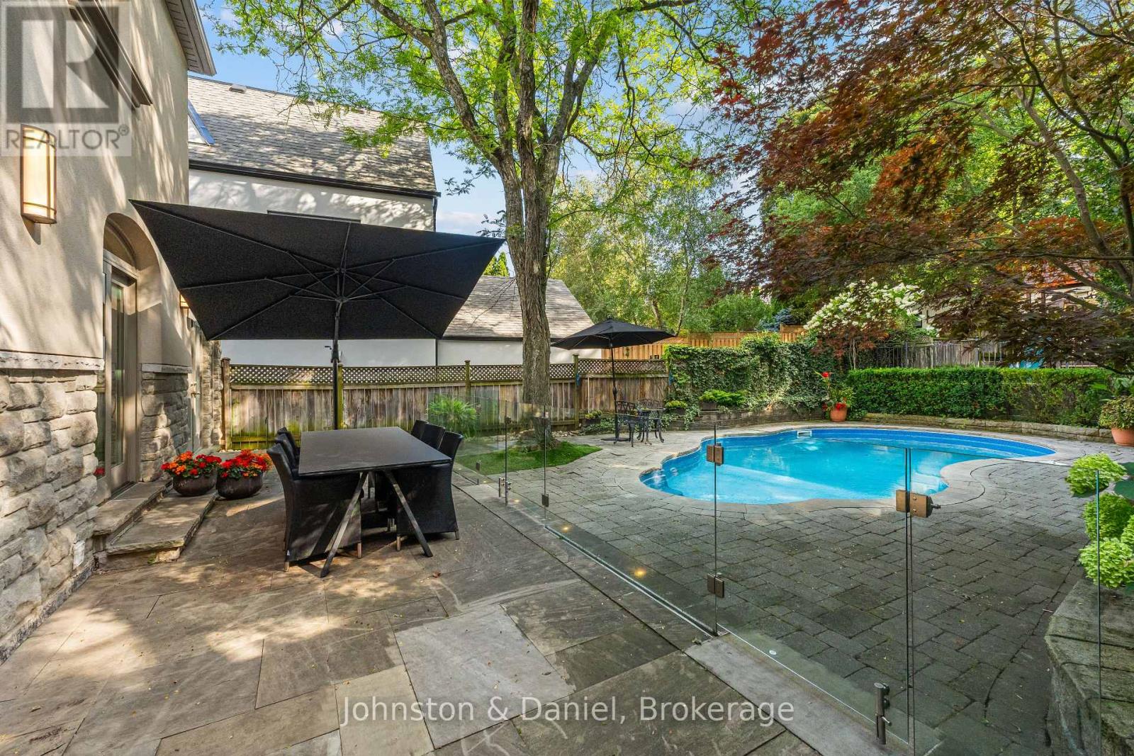 77 Lawrence Crescent, Toronto, Ontario M4N 1N3 - Photo 42 - C13756994