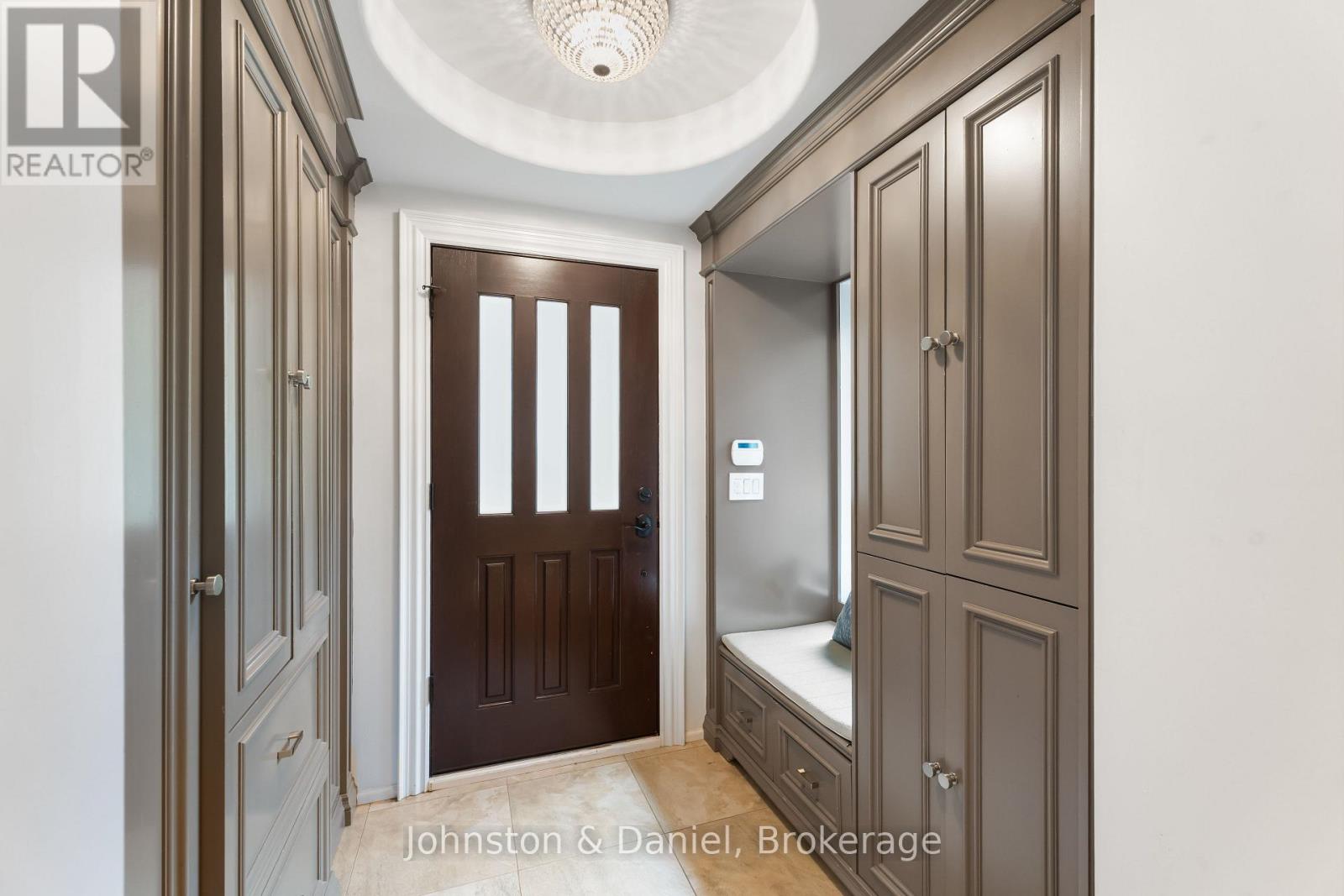 77 Lawrence Crescent, Toronto, Ontario M4N 1N3 - Photo 7 - C13756994