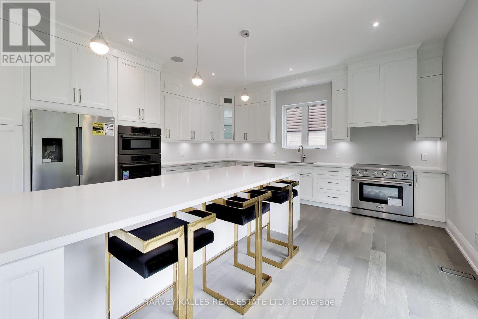 24 Ravenscrest Drive, Toronto, Ontario M9B 5M7 - Photo 18 - W13758460