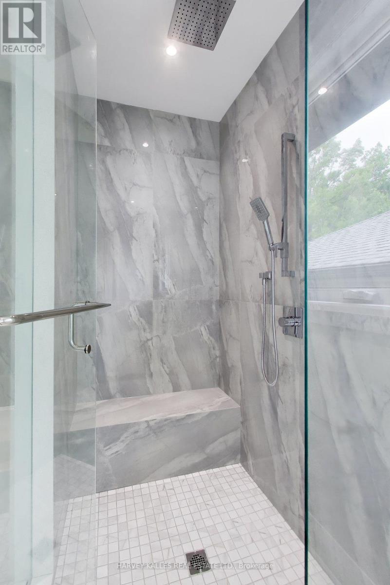 24 Ravenscrest Drive, Toronto, Ontario M9B 5M7 - Photo 25 - W13758460
