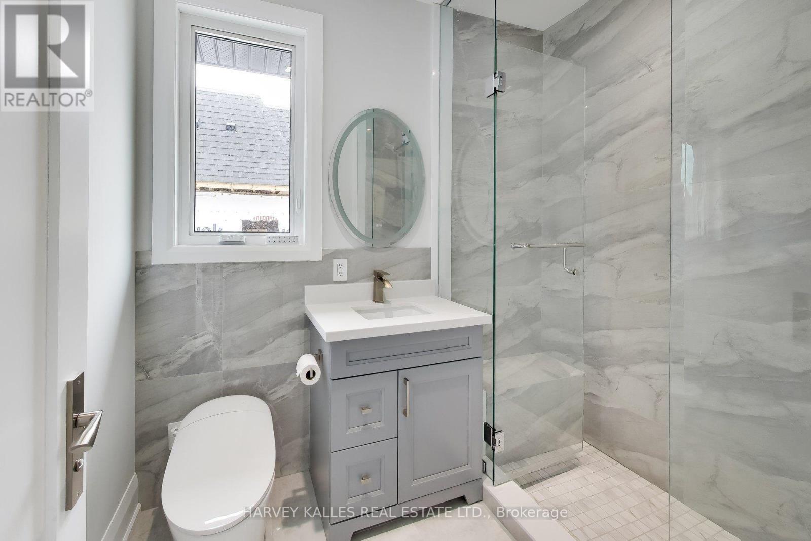 24 Ravenscrest Drive, Toronto, Ontario M9B 5M7 - Photo 32 - W13758460