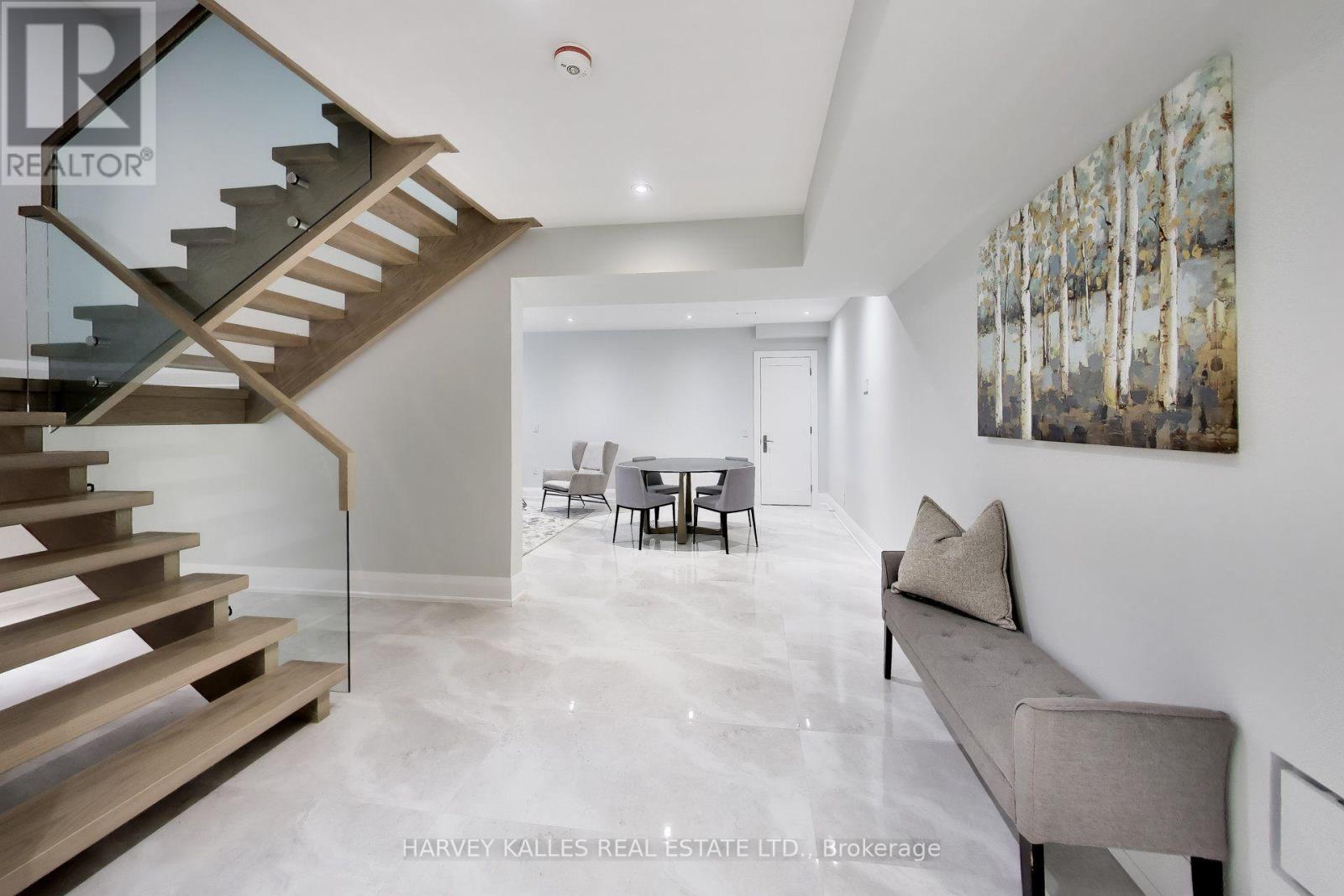 24 Ravenscrest Drive, Toronto, Ontario M9B 5M7 - Photo 38 - W13758460