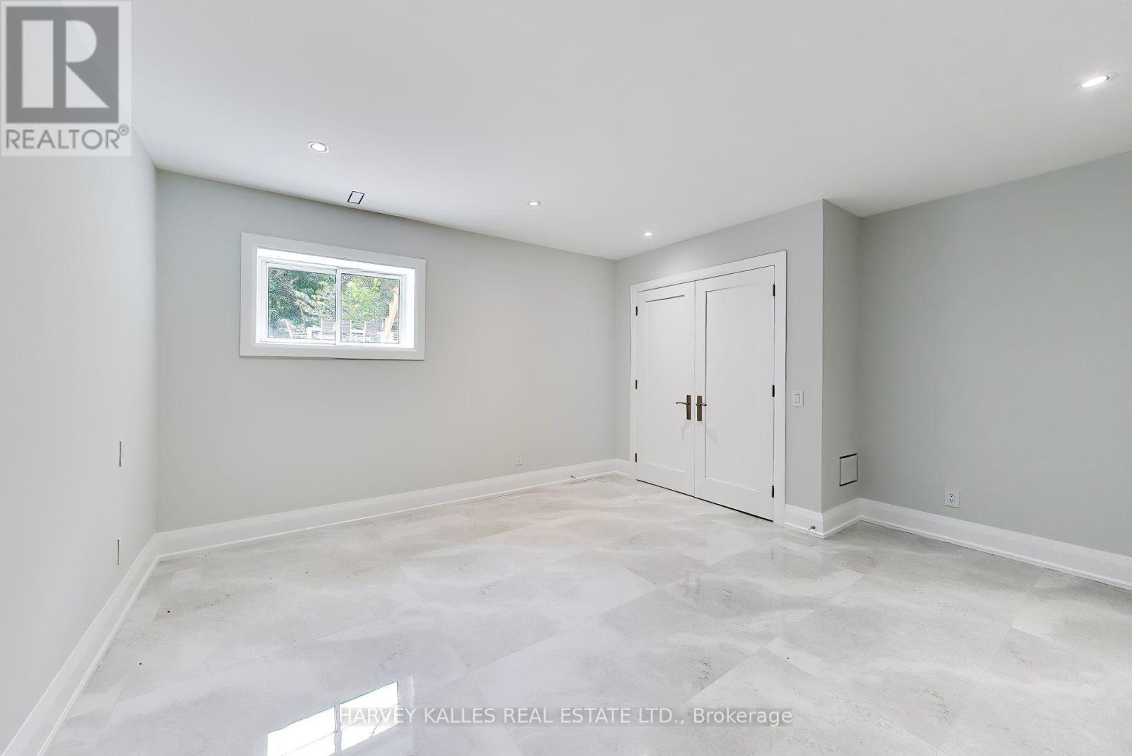 24 Ravenscrest Drive, Toronto, Ontario M9B 5M7 - Photo 39 - W13758460