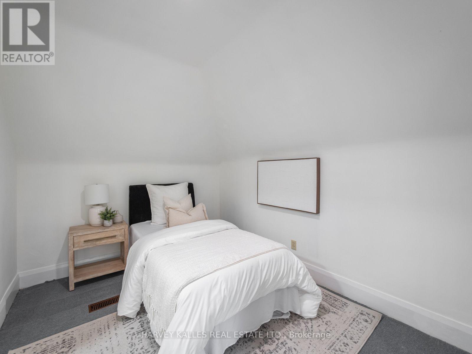 26 Vesta Drive, Toronto, Ontario  M5P 2Z5 - Photo 29 - C13759092