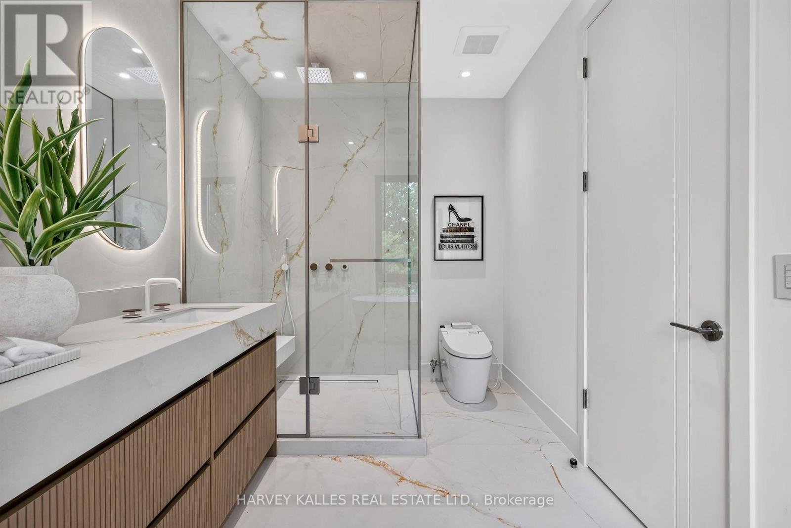 451 Cranbrooke Avenue, Toronto, Ontario M5M 1N6 - Photo 18 - C13759126