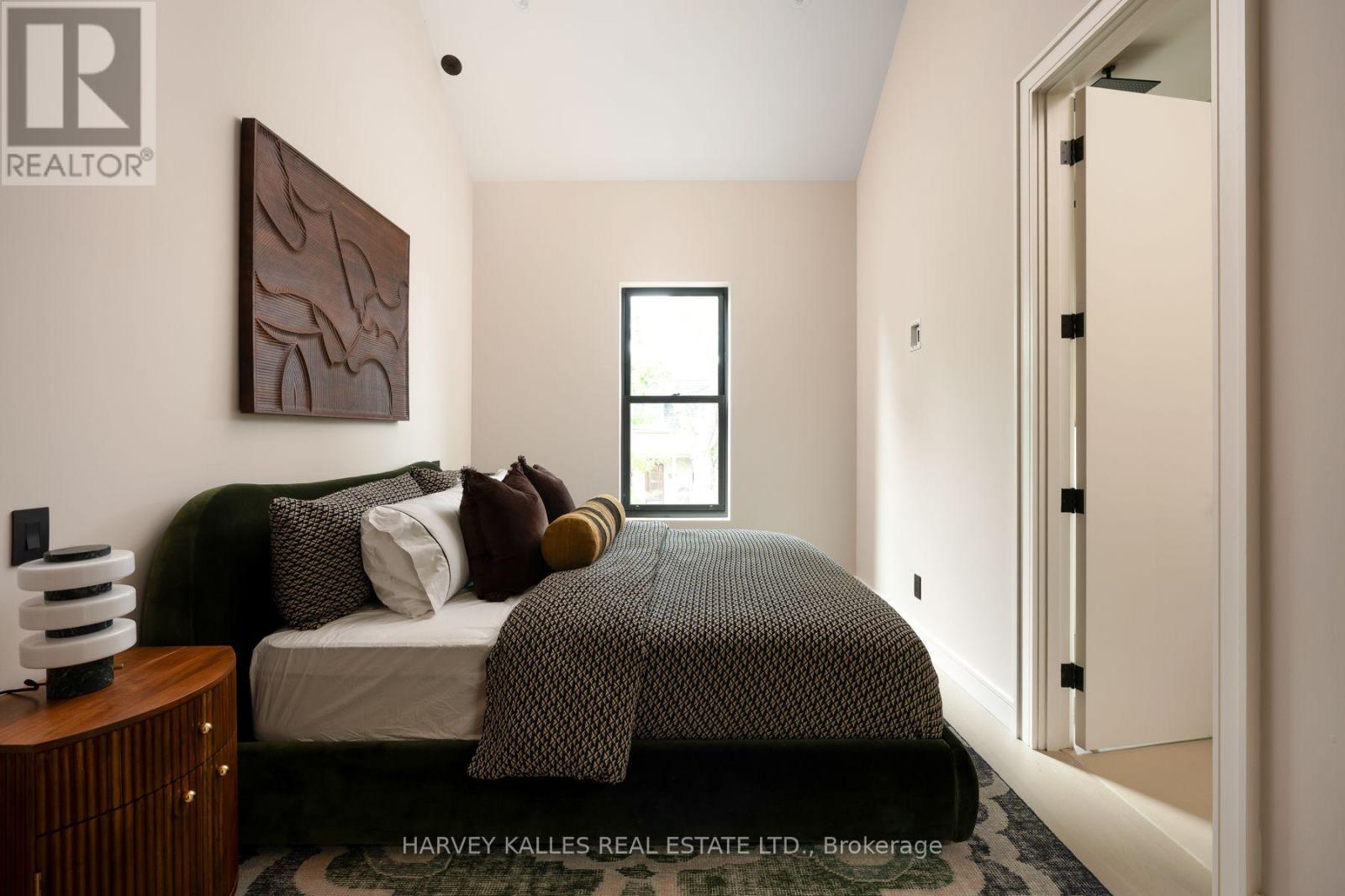 71 Robert Street, Toronto, Ontario  M5S 2K4 - Photo 19 - C13760934