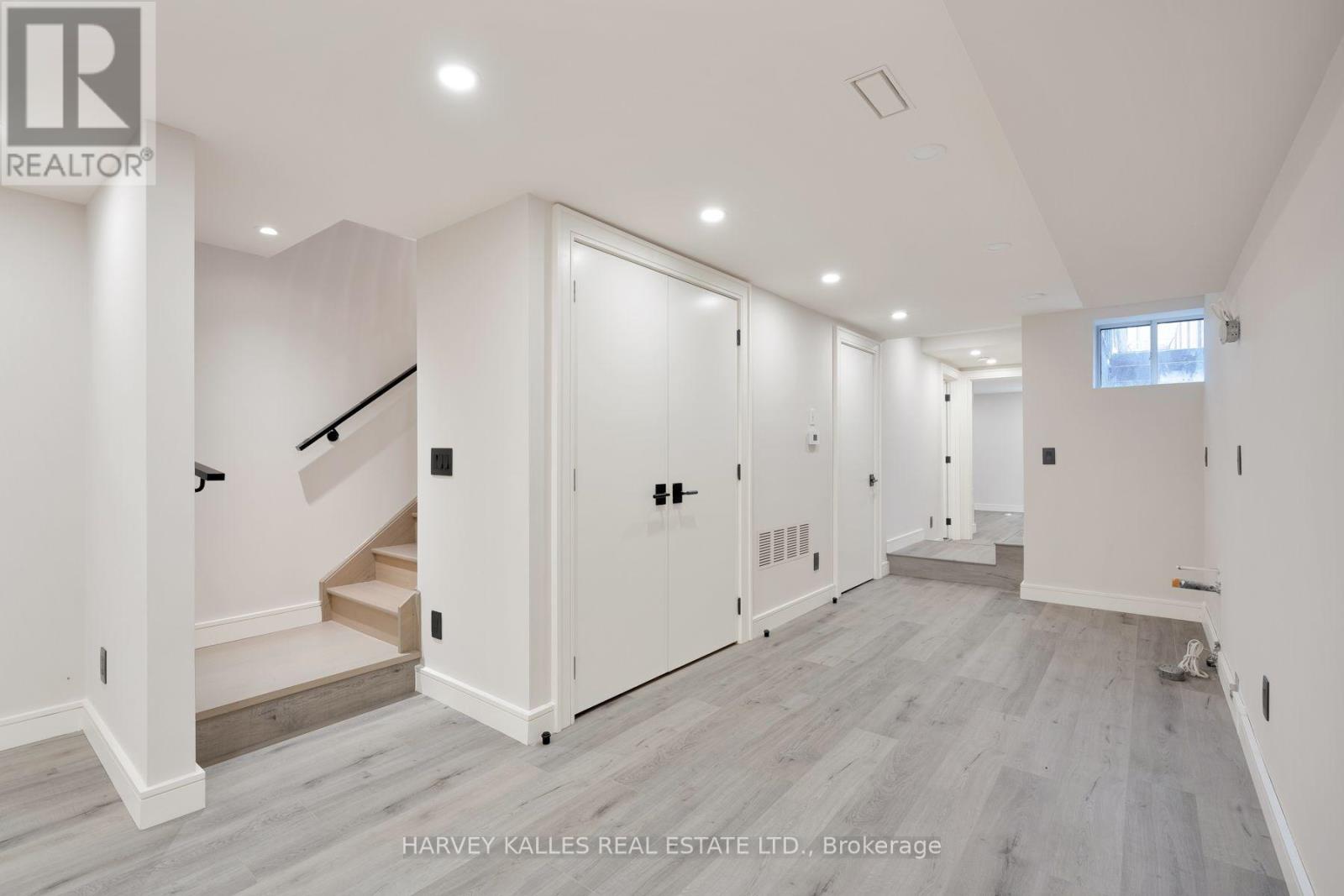71 Robert Street, Toronto, Ontario  M5S 2K4 - Photo 28 - C13760934
