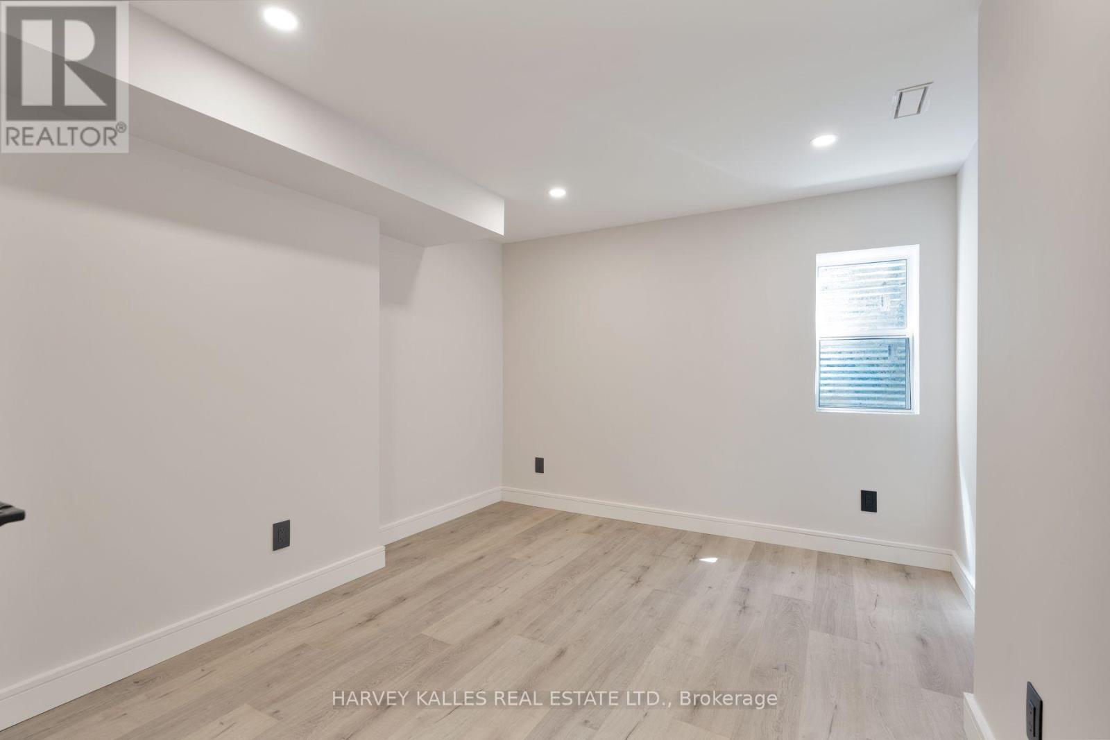 71 Robert Street, Toronto, Ontario  M5S 2K4 - Photo 31 - C13760934