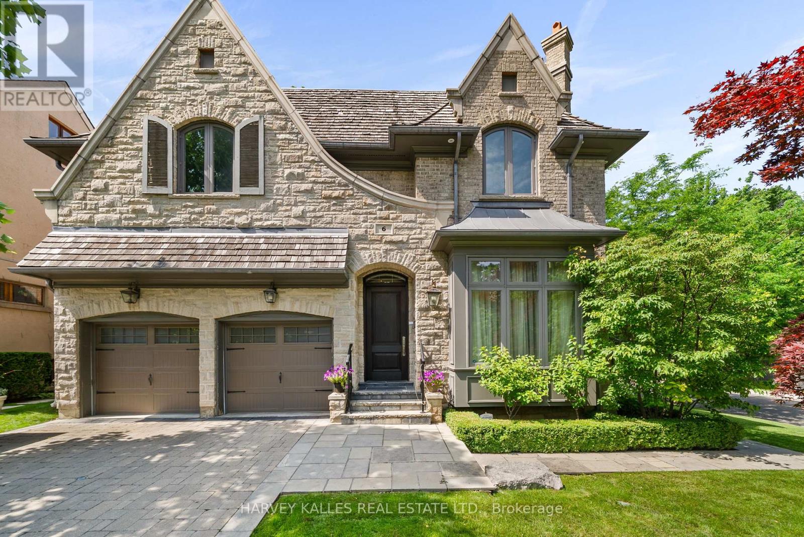 6 VESTA DRIVE, Toronto, Ontario