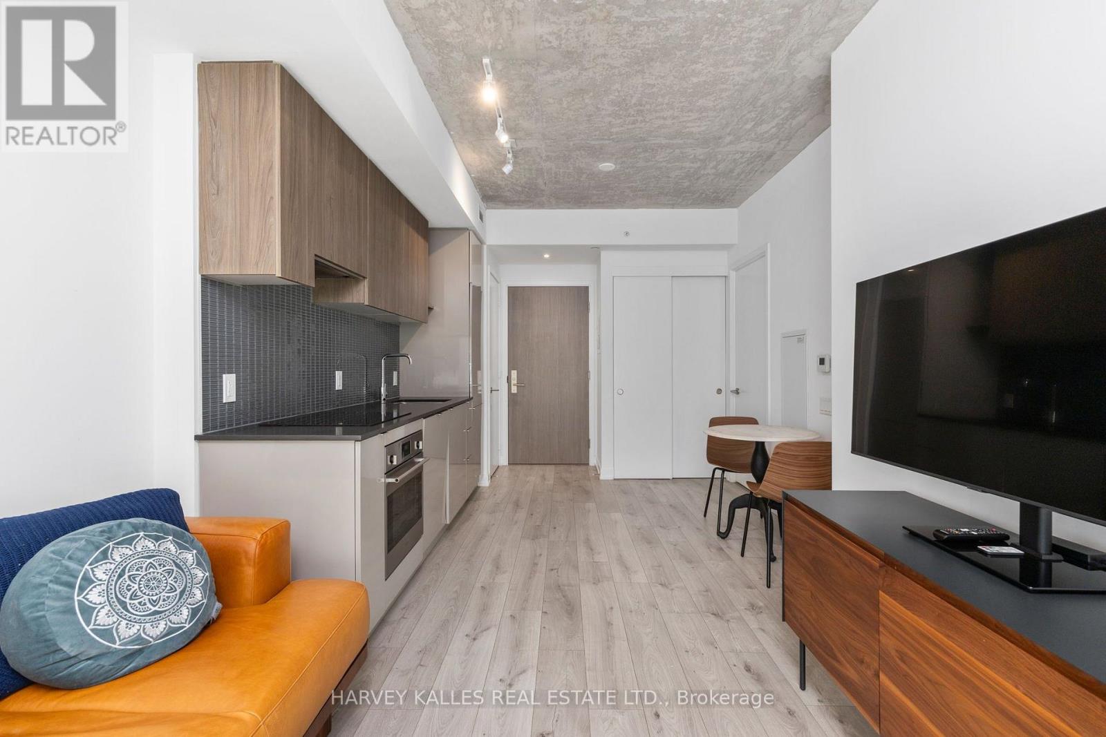 523 - 161 Roehampton Avenue, Toronto, Ontario M4P 0C8 - Photo 7 - C13761432
