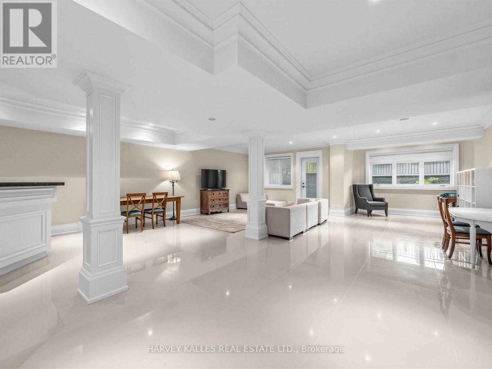 125 Bannockburn Avenue, Toronto, Ontario M5M 2N2 - Photo 36 - C13761472