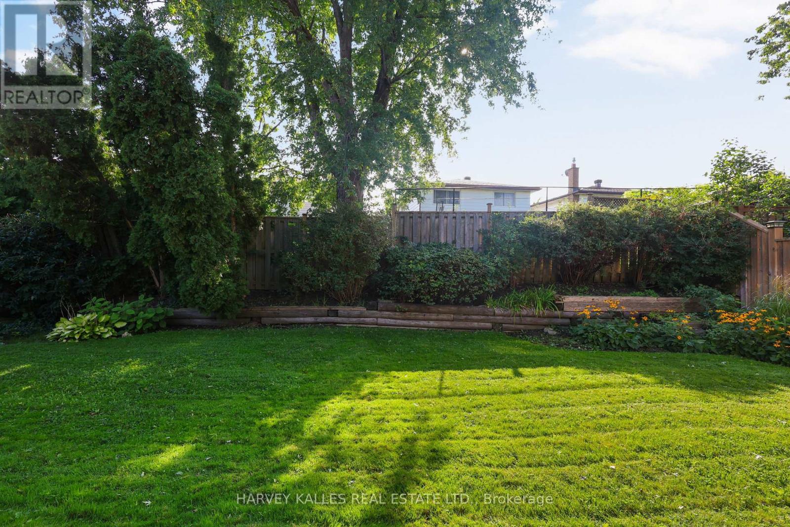 3594 Autumn Harvest Drive, Mississauga, Ontario L4Y 3S1 - Photo 31 - W13761620