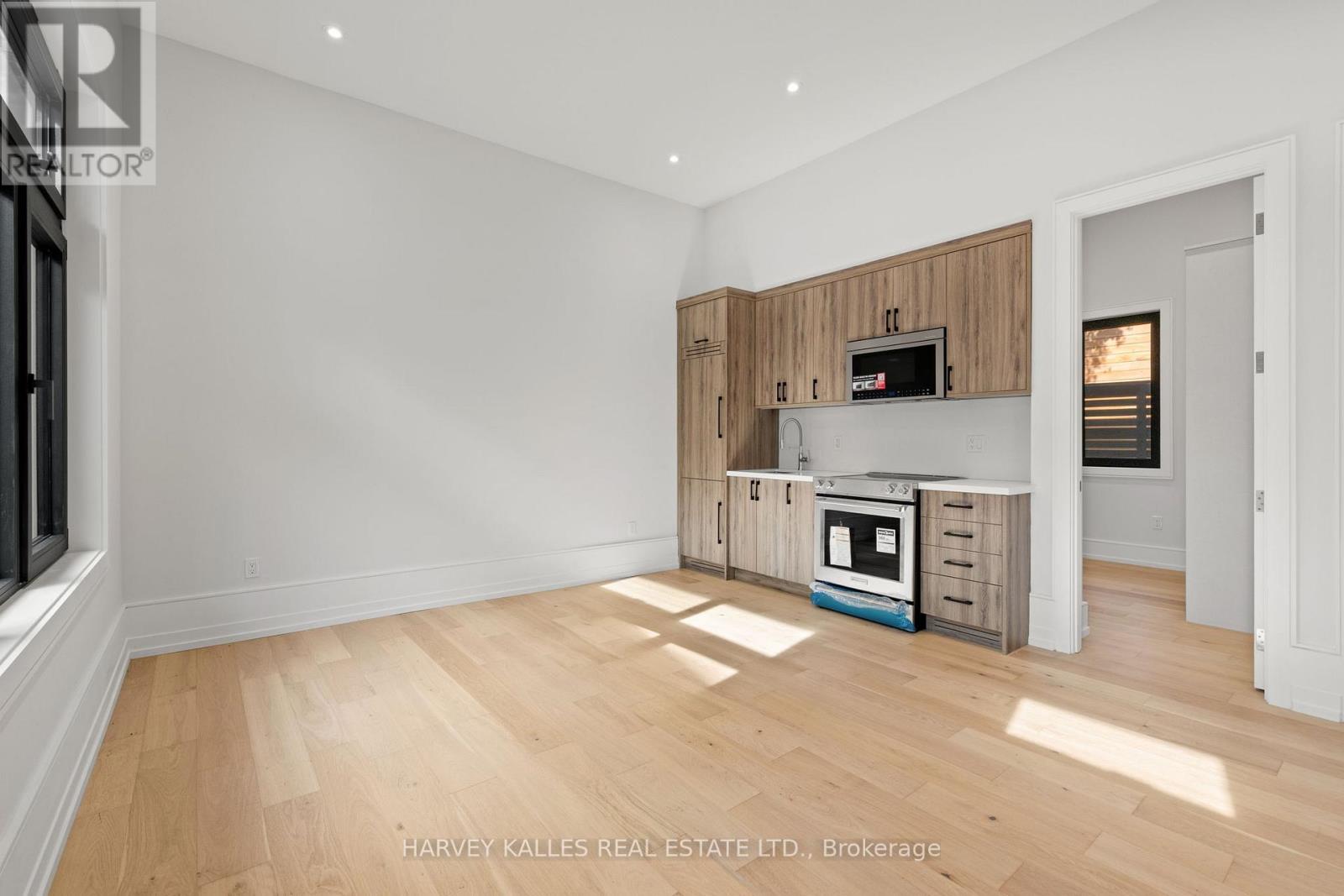 199 Arlington Avenue, Toronto, Ontario M6C 2Z4 - Photo 19 - C13761786
