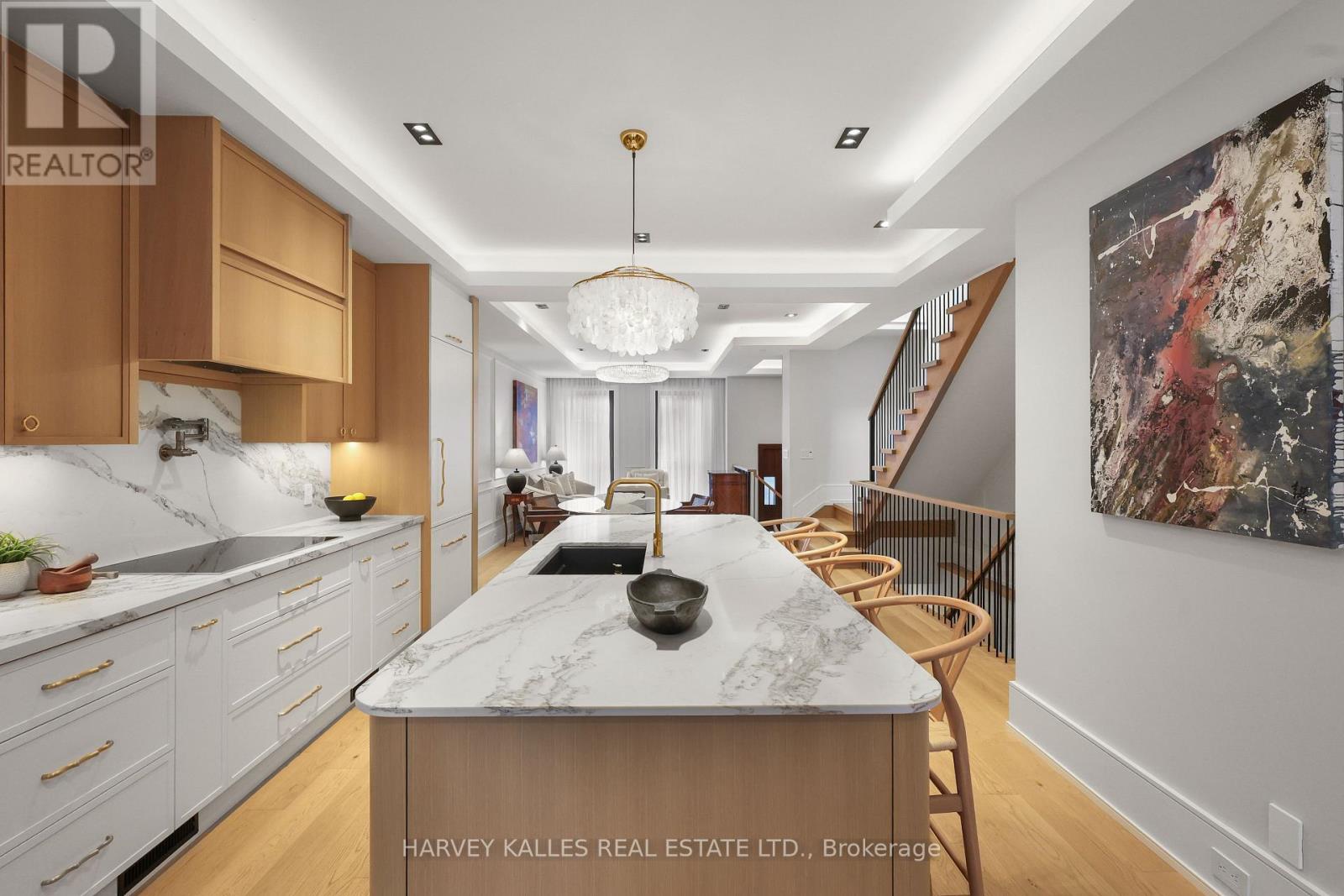 90 Roe Avenue, Toronto, Ontario M5M 2H7 - Photo 16 - C13762322