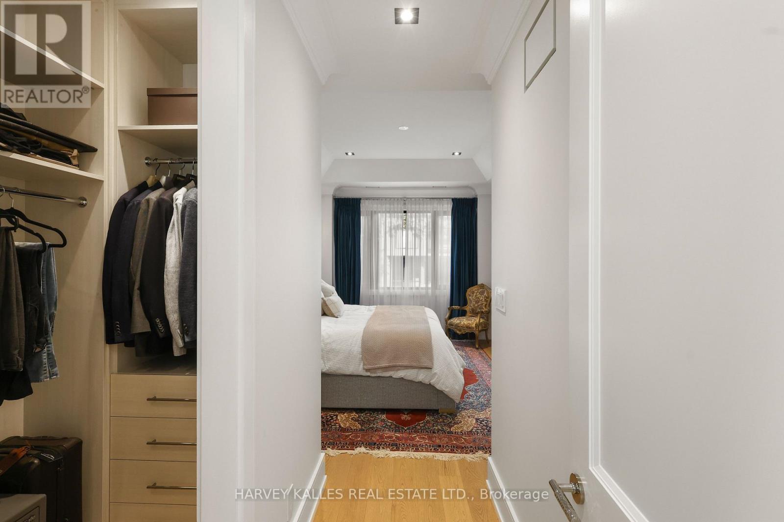 90 Roe Avenue, Toronto, Ontario M5M 2H7 - Photo 25 - C13762322