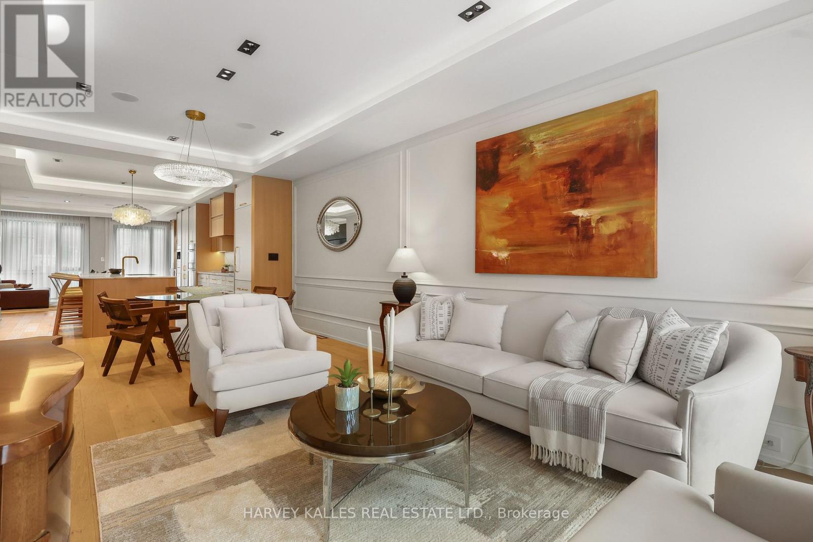 90 Roe Avenue, Toronto, Ontario M5M 2H7 - Photo 7 - C13762322
