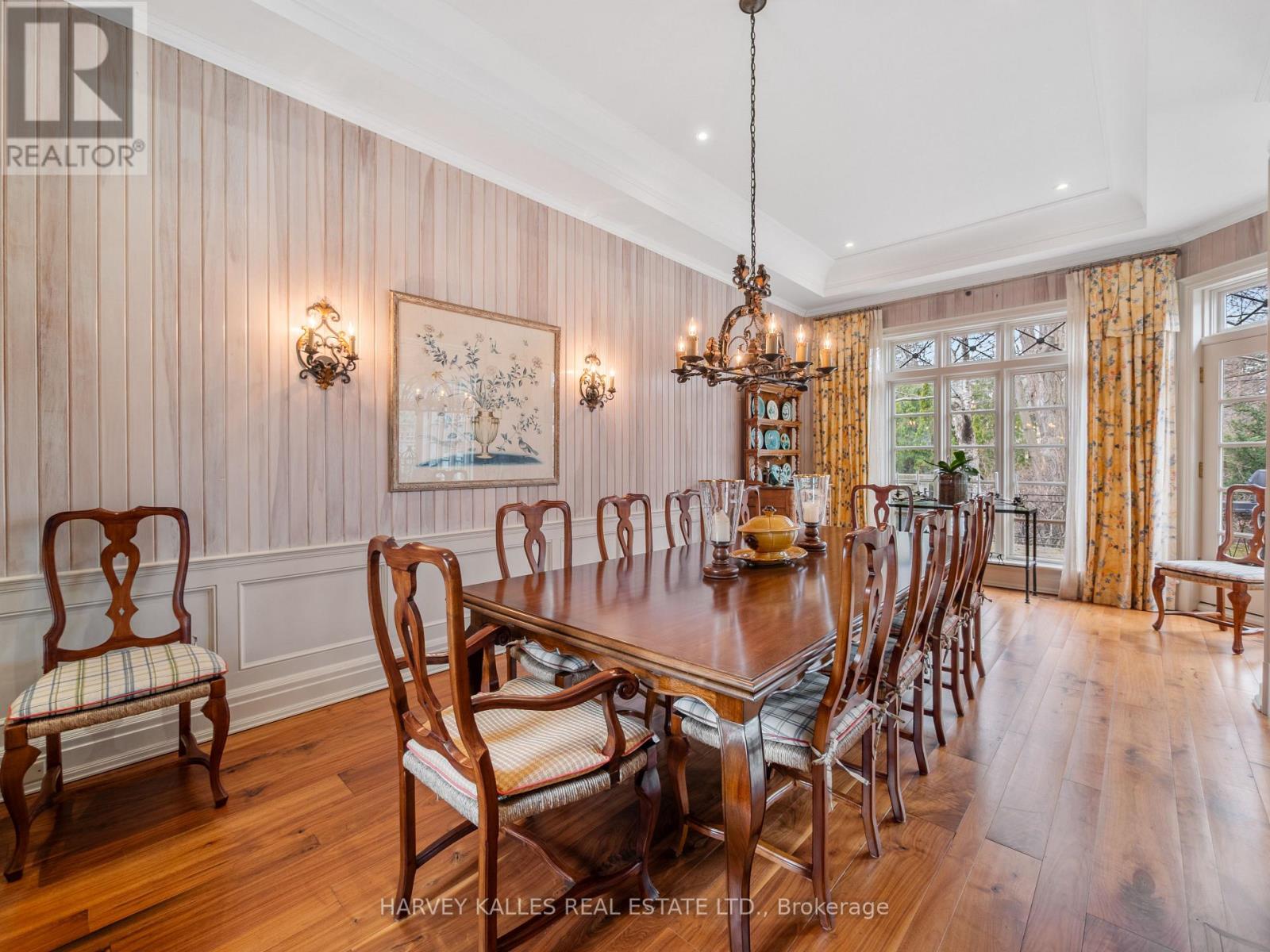 94 Dunvegan Road, Toronto, Ontario M4V 2P7 - Photo 12 - C13763100