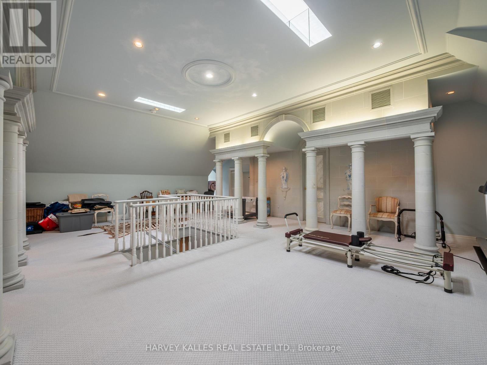 94 Dunvegan Road, Toronto, Ontario M4V 2P7 - Photo 20 - C13763100