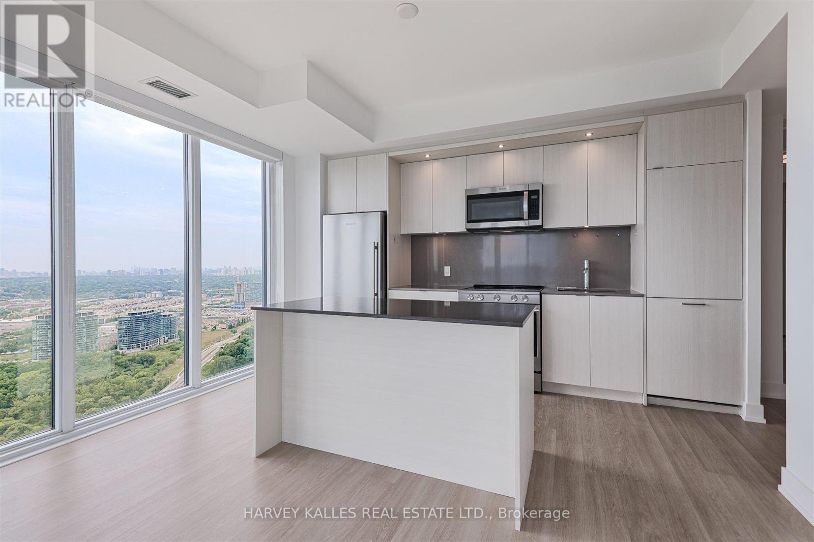 4209 - 30 Inn On The Park Drive, Toronto, Ontario M3C 0P8 - Photo 10 - C13763114