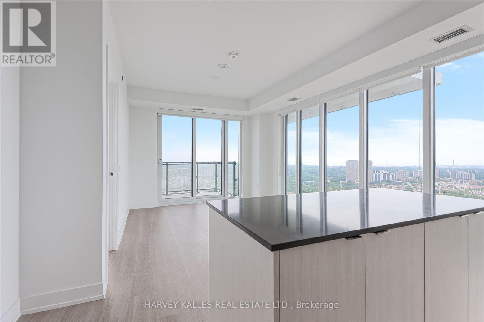 4209 - 30 Inn On The Park Drive, Toronto, Ontario M3C 0P8 - Photo 15 - C13763114