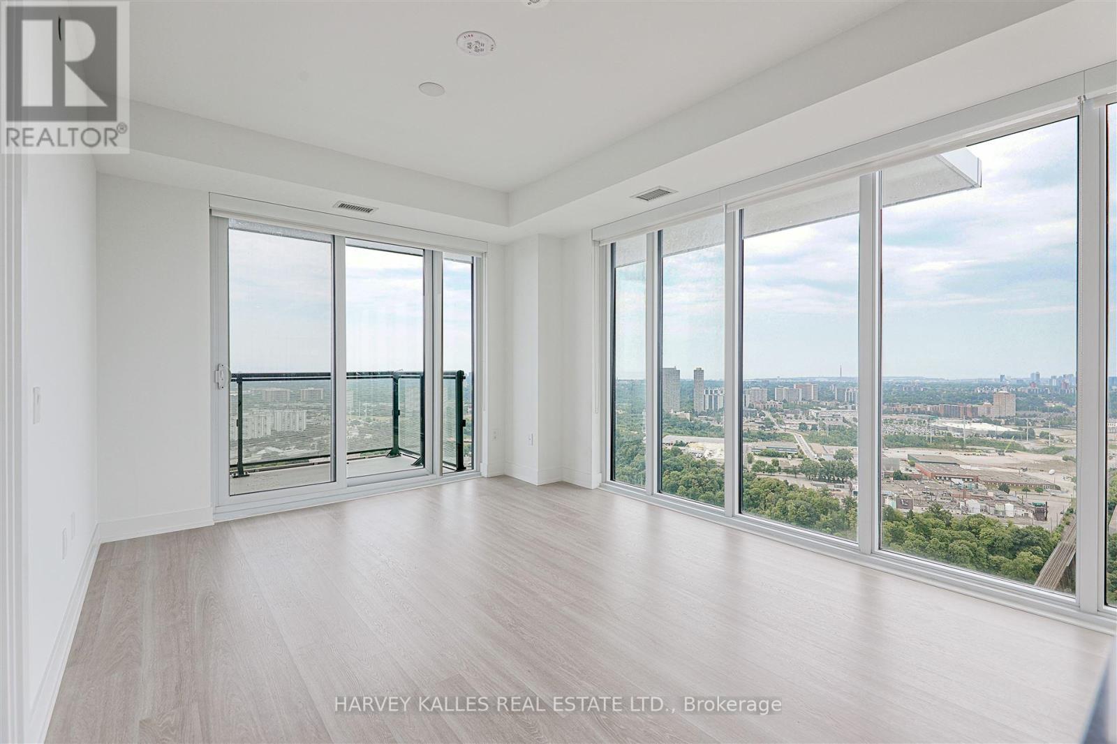 4209 - 30 Inn On The Park Drive, Toronto, Ontario M3C 0P8 - Photo 17 - C13763114