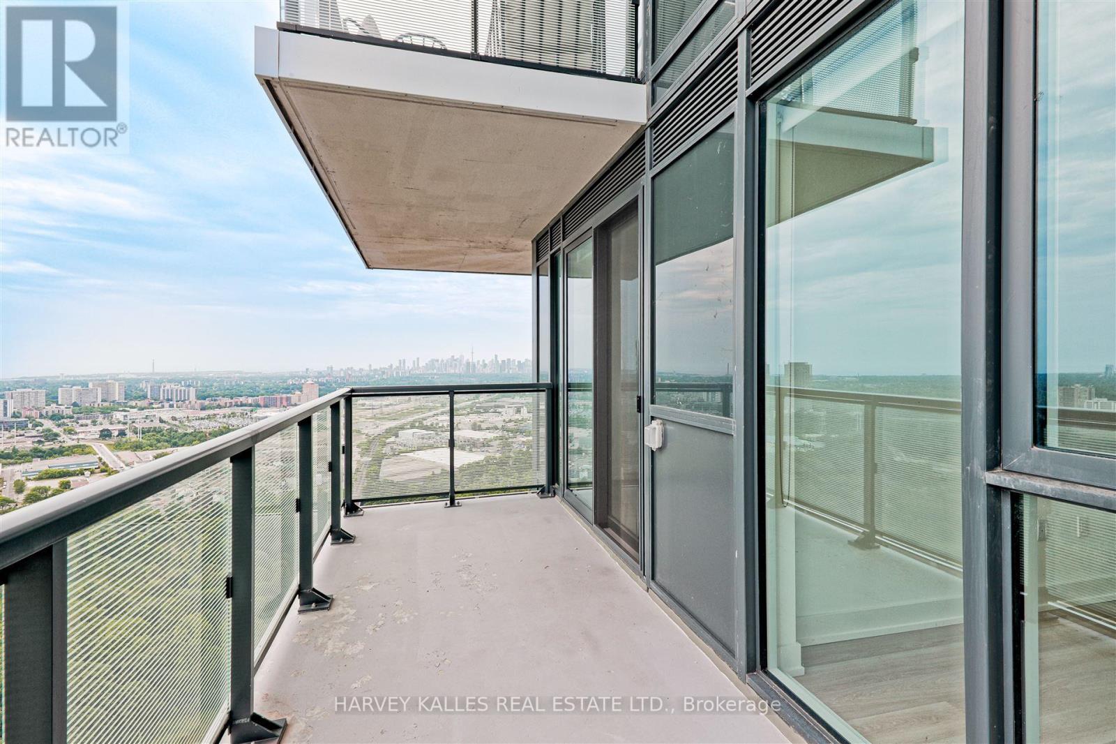 4209 - 30 Inn On The Park Drive, Toronto, Ontario M3C 0P8 - Photo 22 - C13763114