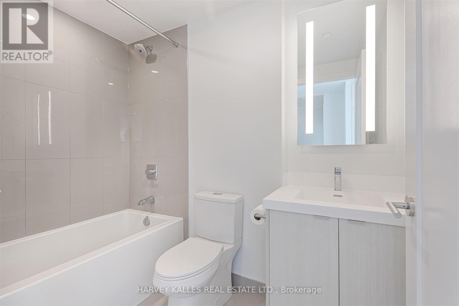 4209 - 30 Inn On The Park Drive, Toronto, Ontario M3C 0P8 - Photo 38 - C13763114