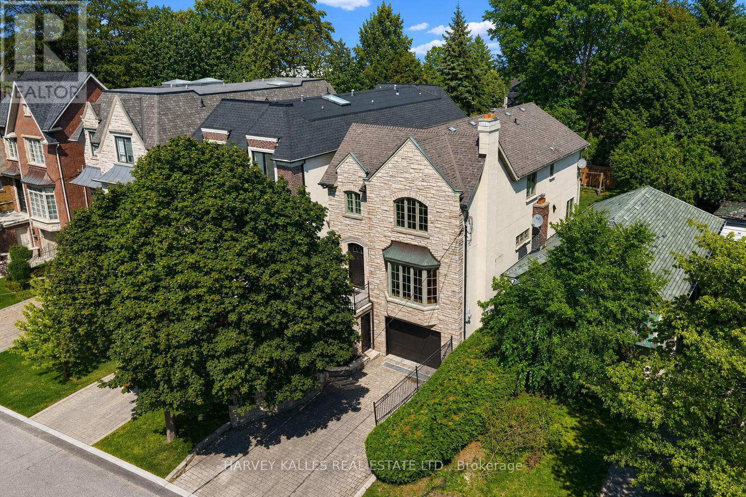 176 Joicey Boulevard, Toronto, Ontario  M5M 2V2 - Photo 41 - C13766986