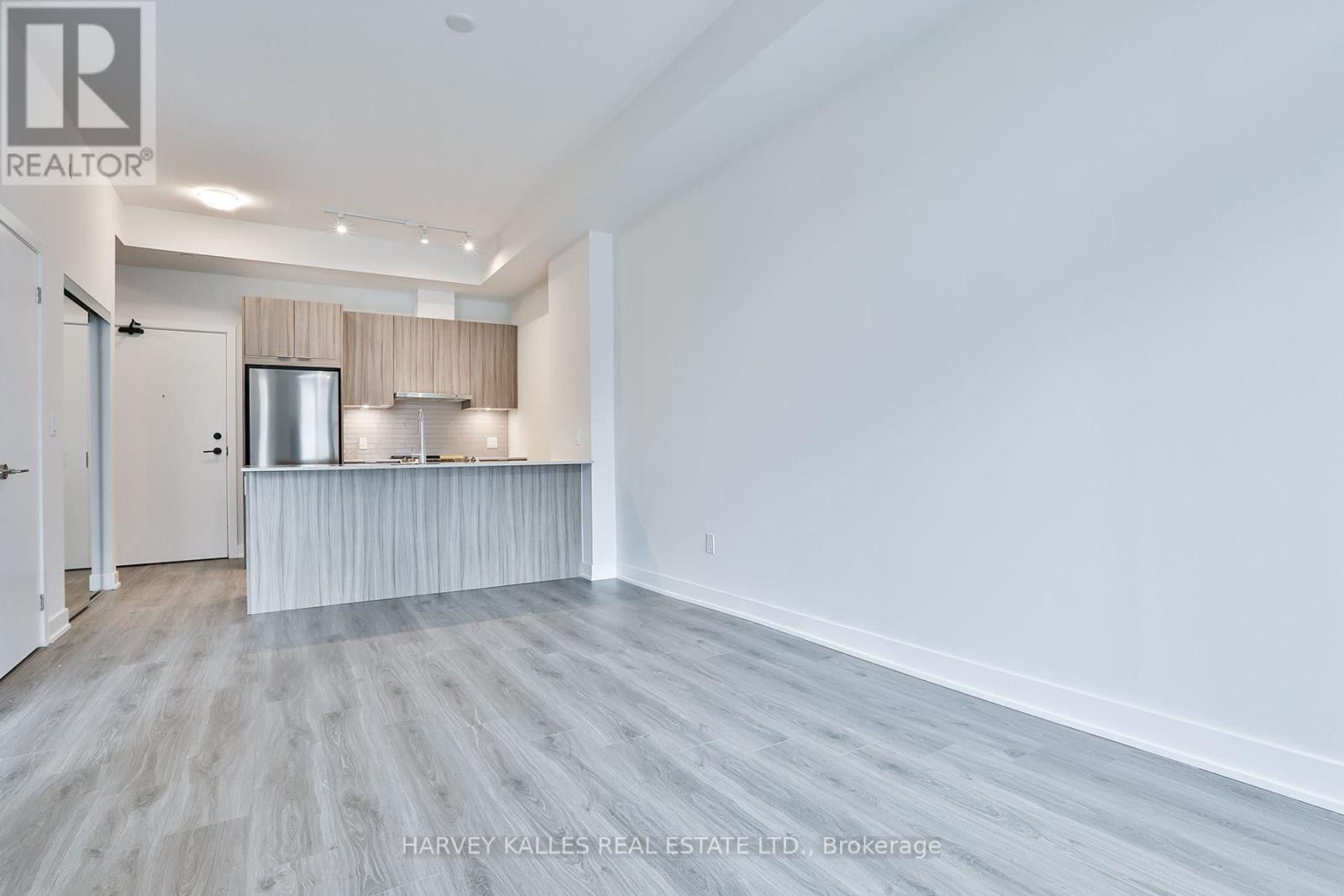 306 - 430 Square One Drive, Mississauga, Ontario  L5B 0L6 - Photo 13 - W13767376