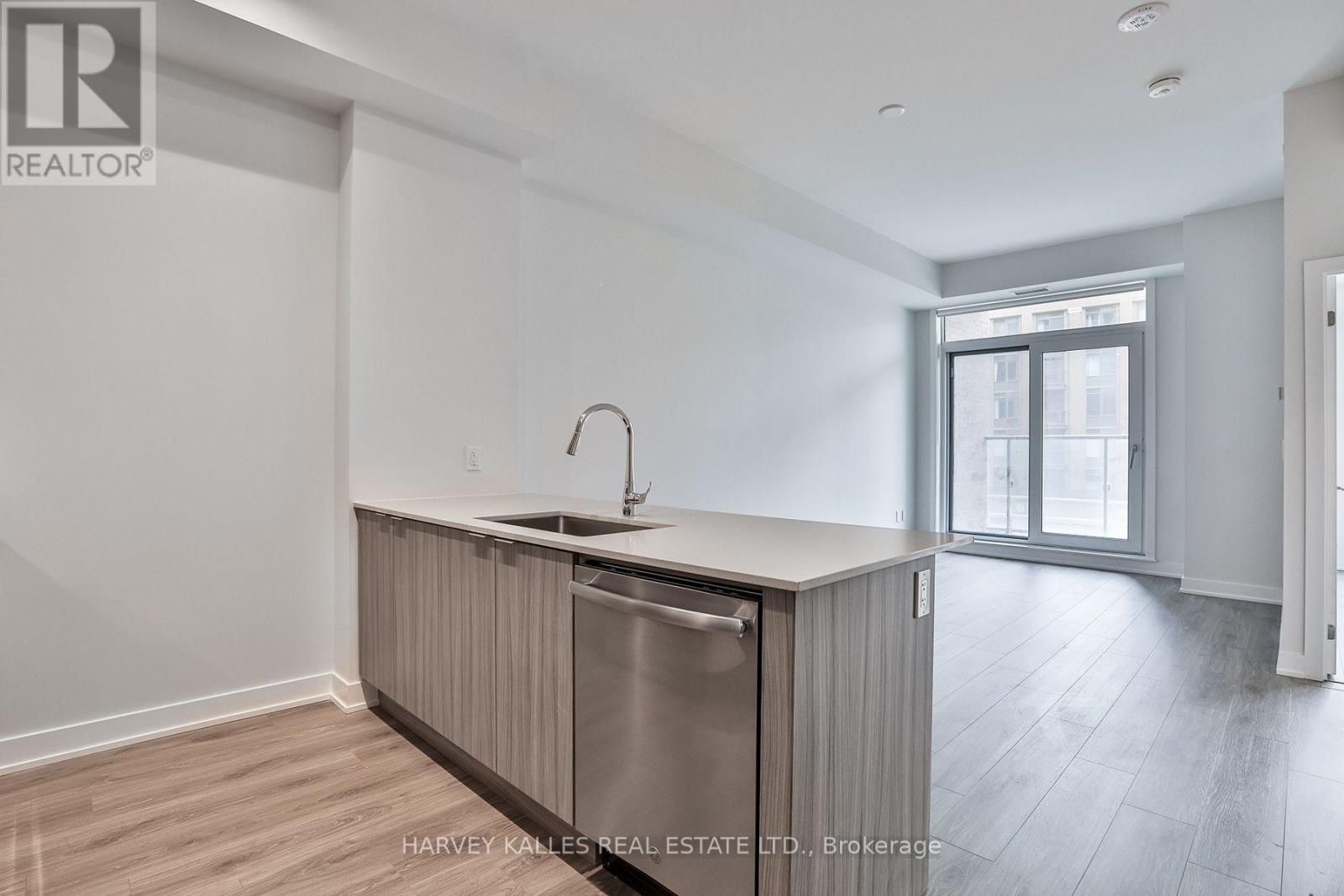 306 - 430 Square One Drive, Mississauga, Ontario  L5B 0L6 - Photo 22 - W13767376