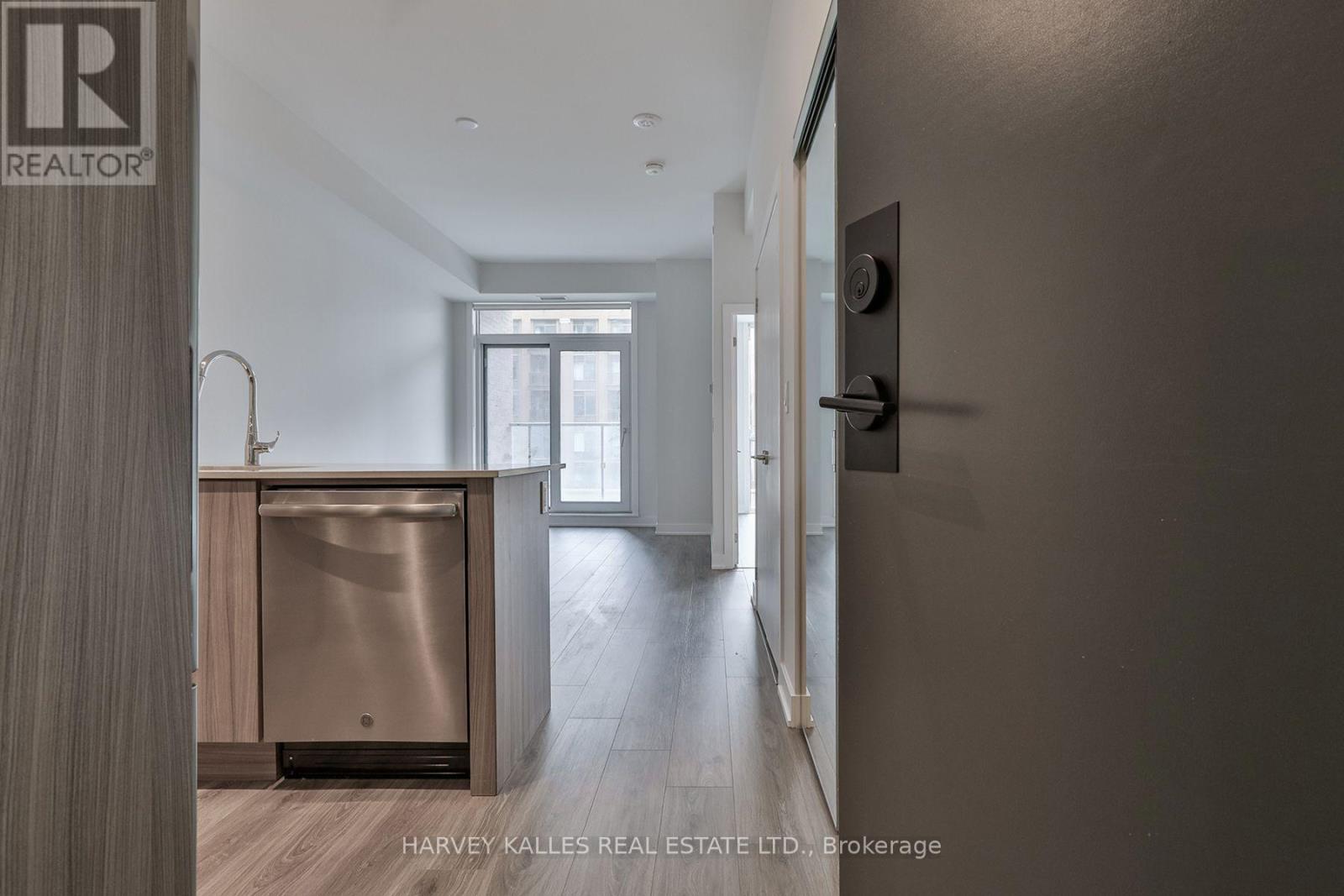 306 - 430 Square One Drive, Mississauga, Ontario  L5B 0L6 - Photo 23 - W13767376