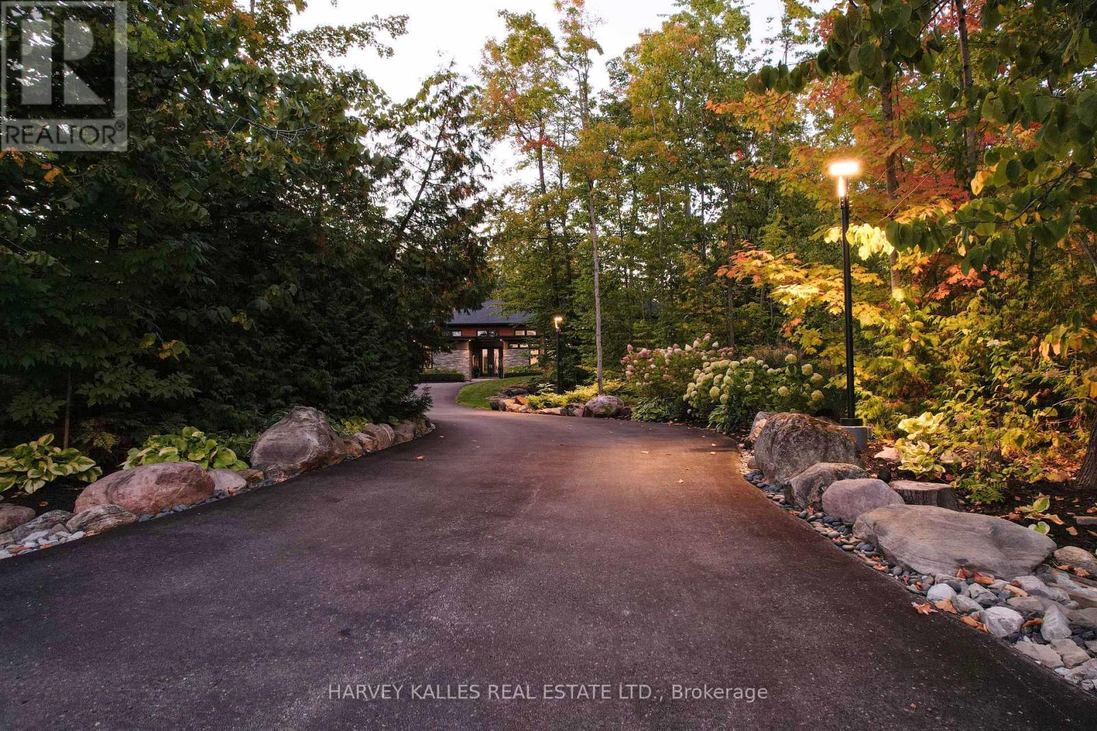 42 Windfield Drive W, Oro-Medonte, Ontario L0L 2L0 - Photo 4 - S13767720