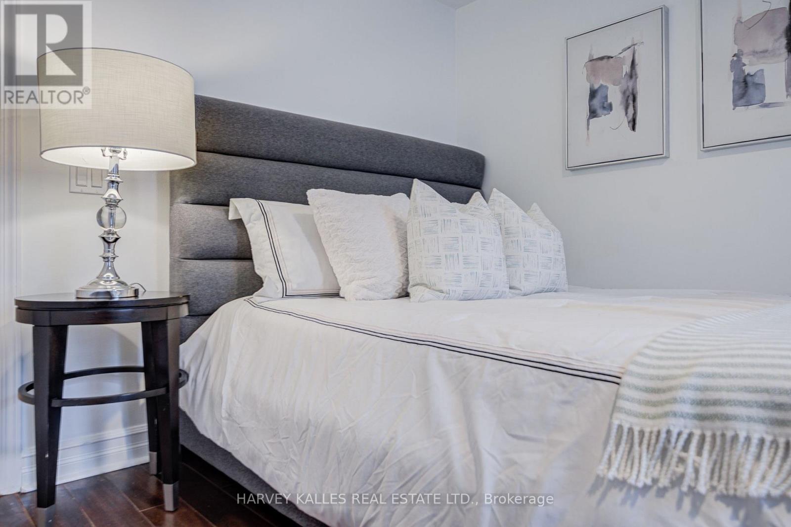 910 - 5 Rosehill Avenue, Toronto, Ontario  M4T 3A6 - Photo 19 - C13768074