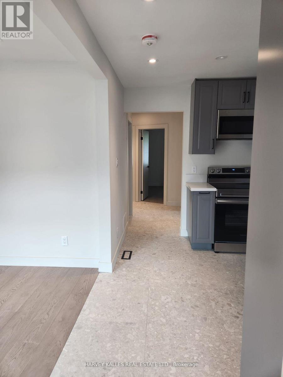 Main - 88 Mcallister Road, Toronto, Ontario M3H 2N3 - Photo 4 - C13768398