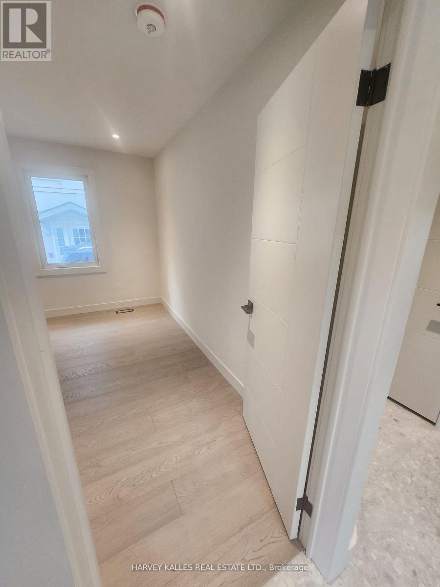 Main - 88 Mcallister Road, Toronto, Ontario M3H 2N3 - Photo 9 - C13768398