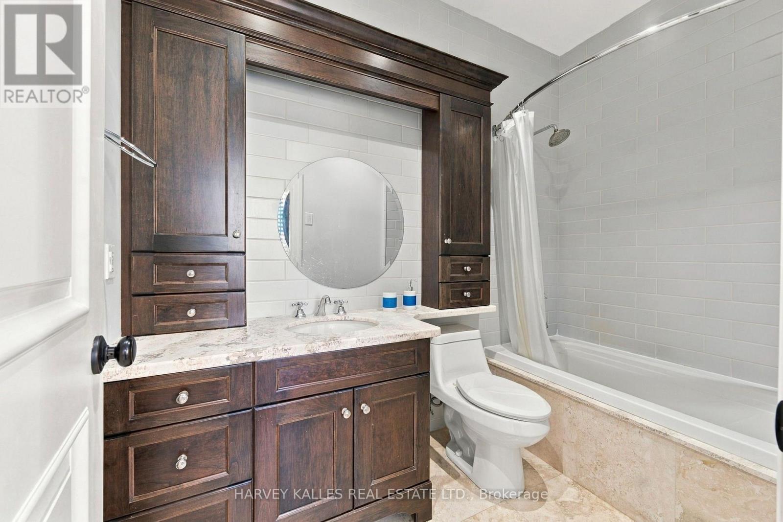 7472 Ashburn Road, Whitby, Ontario  L1M 1L4 - Photo 23 - E13768506
