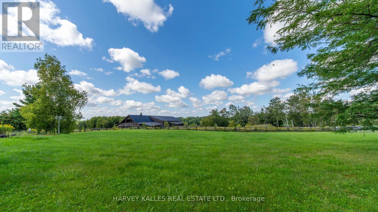 7472 Ashburn Road, Whitby, Ontario  L1M 1L4 - Photo 38 - E13768506