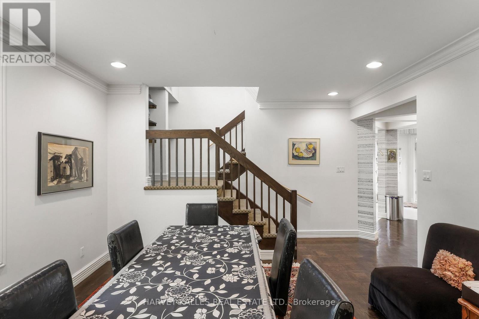 83 Hillmount Avenue, Toronto, Ontario M6B 1X5 - Photo 15 - C13769296