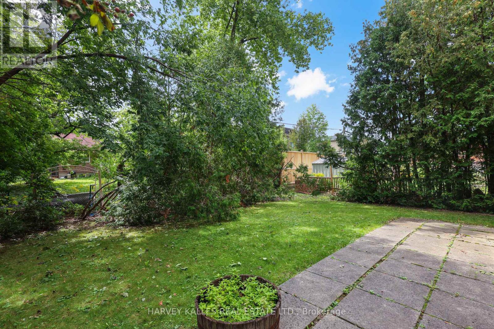 83 Hillmount Avenue, Toronto, Ontario M6B 1X5 - Photo 47 - C13769296