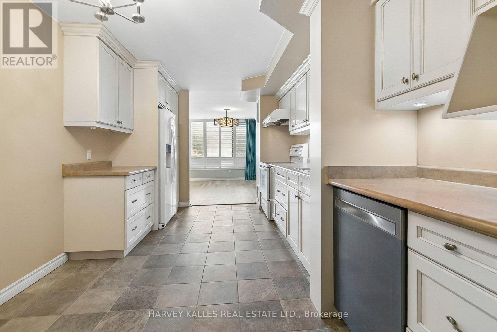 204 - 65 Skymark Drive, Toronto, Ontario M2H 3N9 - Photo 15 - C13769540