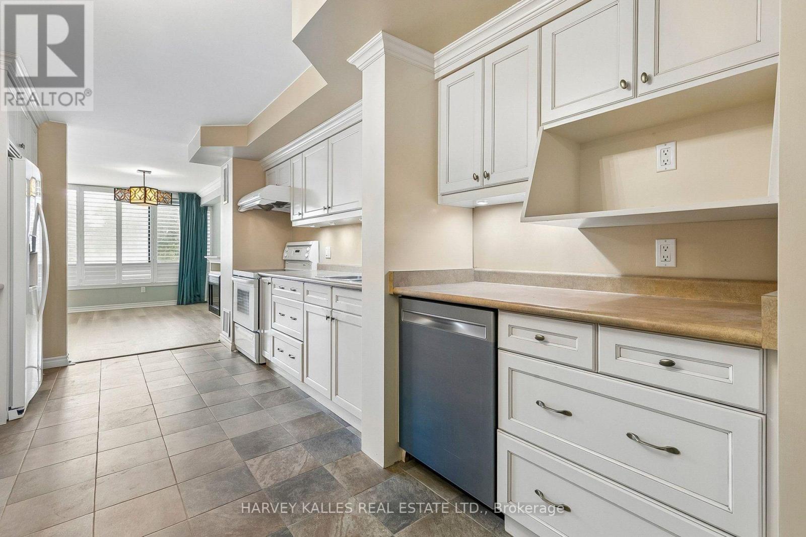 204 - 65 Skymark Drive, Toronto, Ontario M2H 3N9 - Photo 17 - C13769540