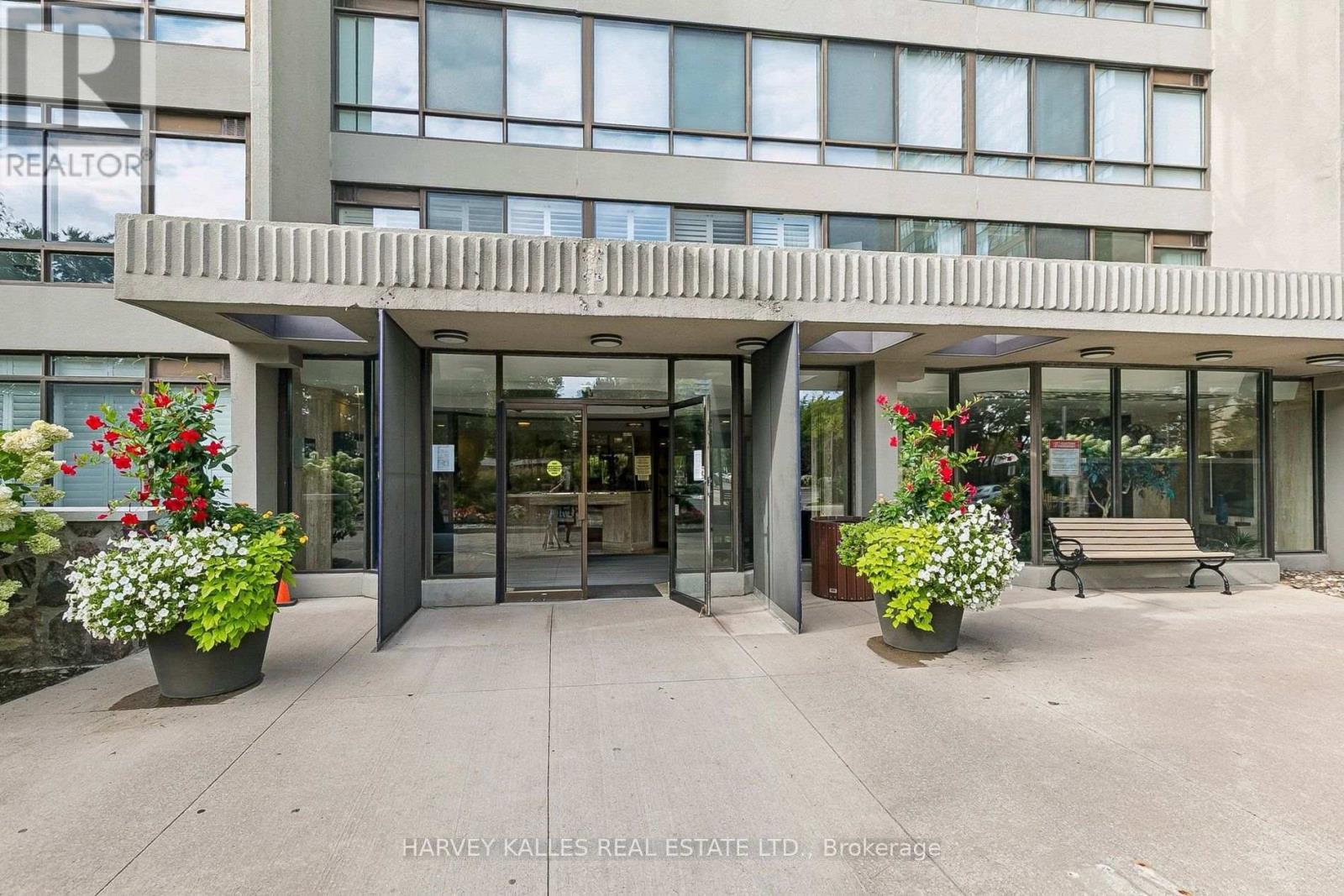 204 - 65 Skymark Drive, Toronto, Ontario M2H 3N9 - Photo 2 - C13769540