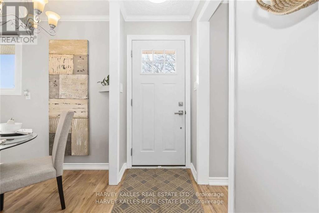 Main - 709 Annland Street, Pickering, Ontario  L1W 1B5 - Photo 2 - E13769682