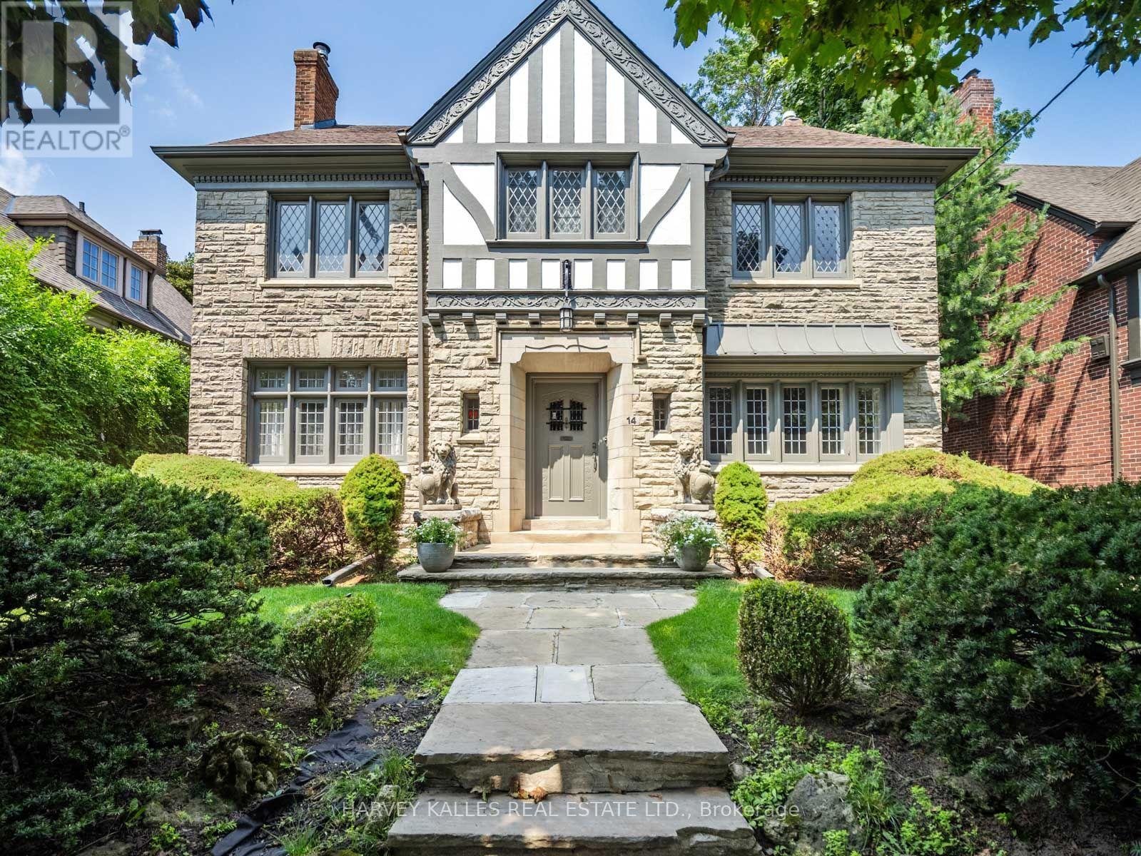 14 DEWBOURNE AVENUE, Toronto, Ontario