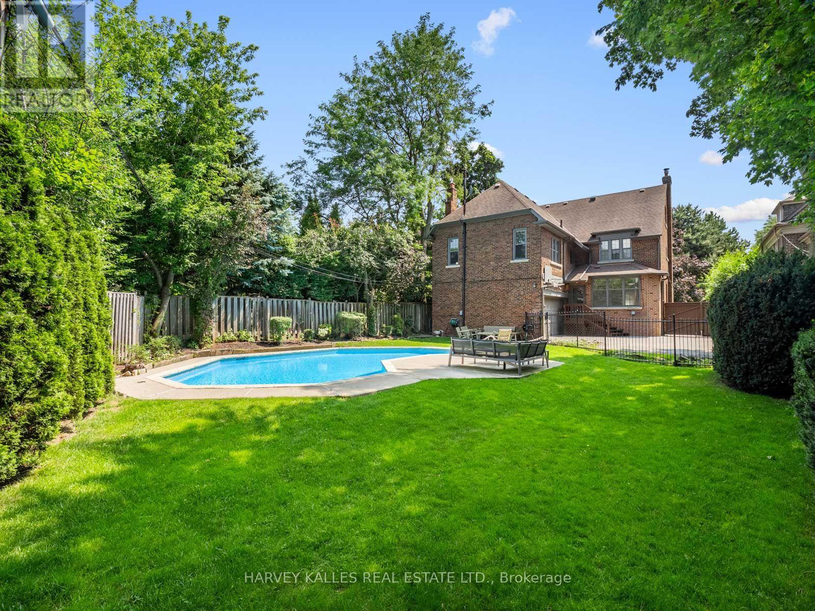 14 Dewbourne Avenue, Toronto, Ontario M5P 1Z4 - Photo 31 - C13771738