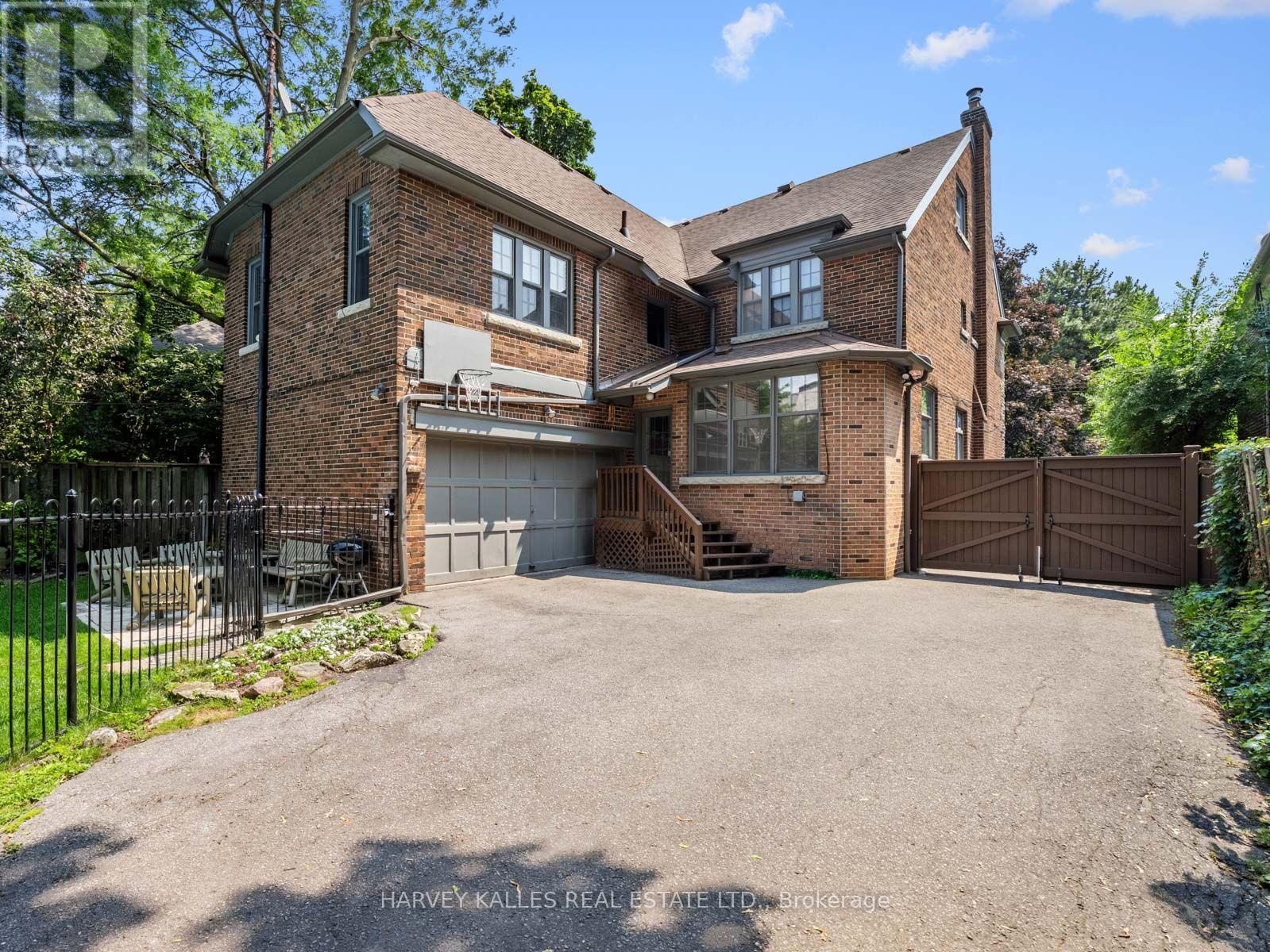14 Dewbourne Avenue, Toronto, Ontario M5P 1Z4 - Photo 33 - C13771738