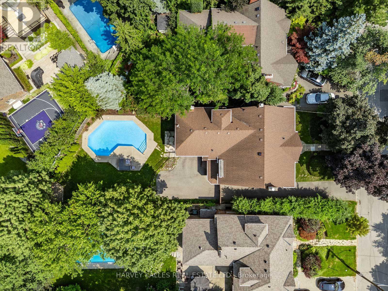 14 Dewbourne Avenue, Toronto, Ontario M5P 1Z4 - Photo 35 - C13771738