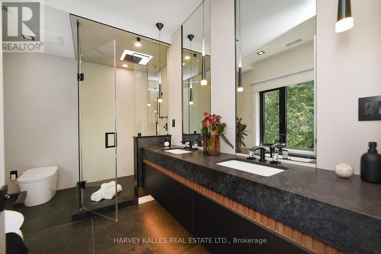 110 Mona Drive, Toronto, Ontario  M5N 2R4 - Photo 28 - C13773066